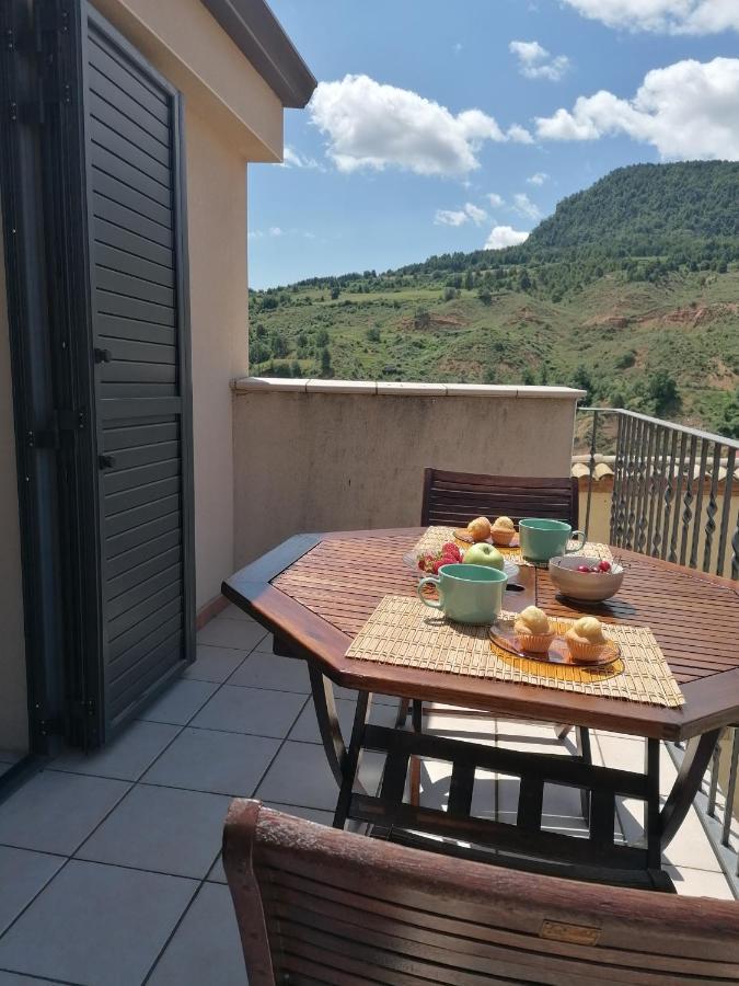 Apartaments Mitjavila Sant Salvador de Tolo Buitenkant foto