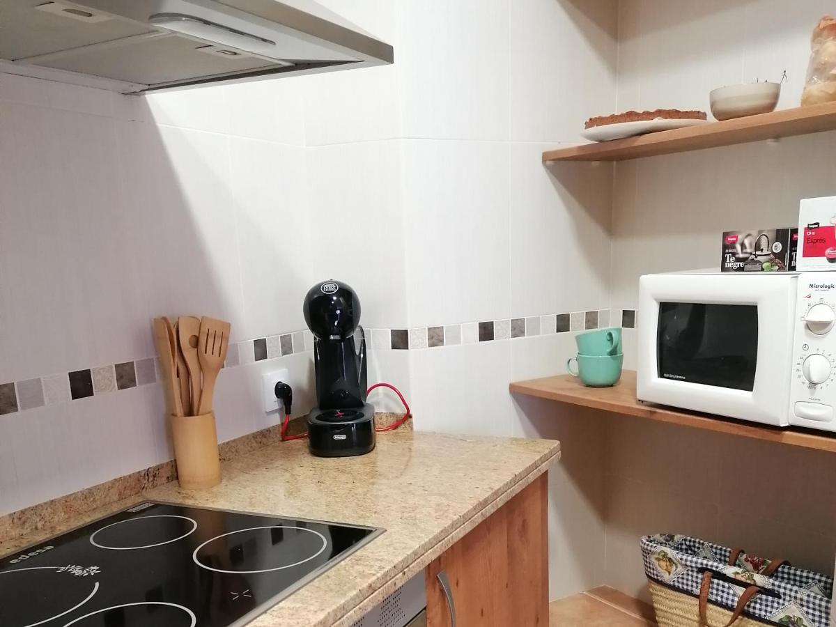 Apartaments Mitjavila Sant Salvador de Tolo Buitenkant foto